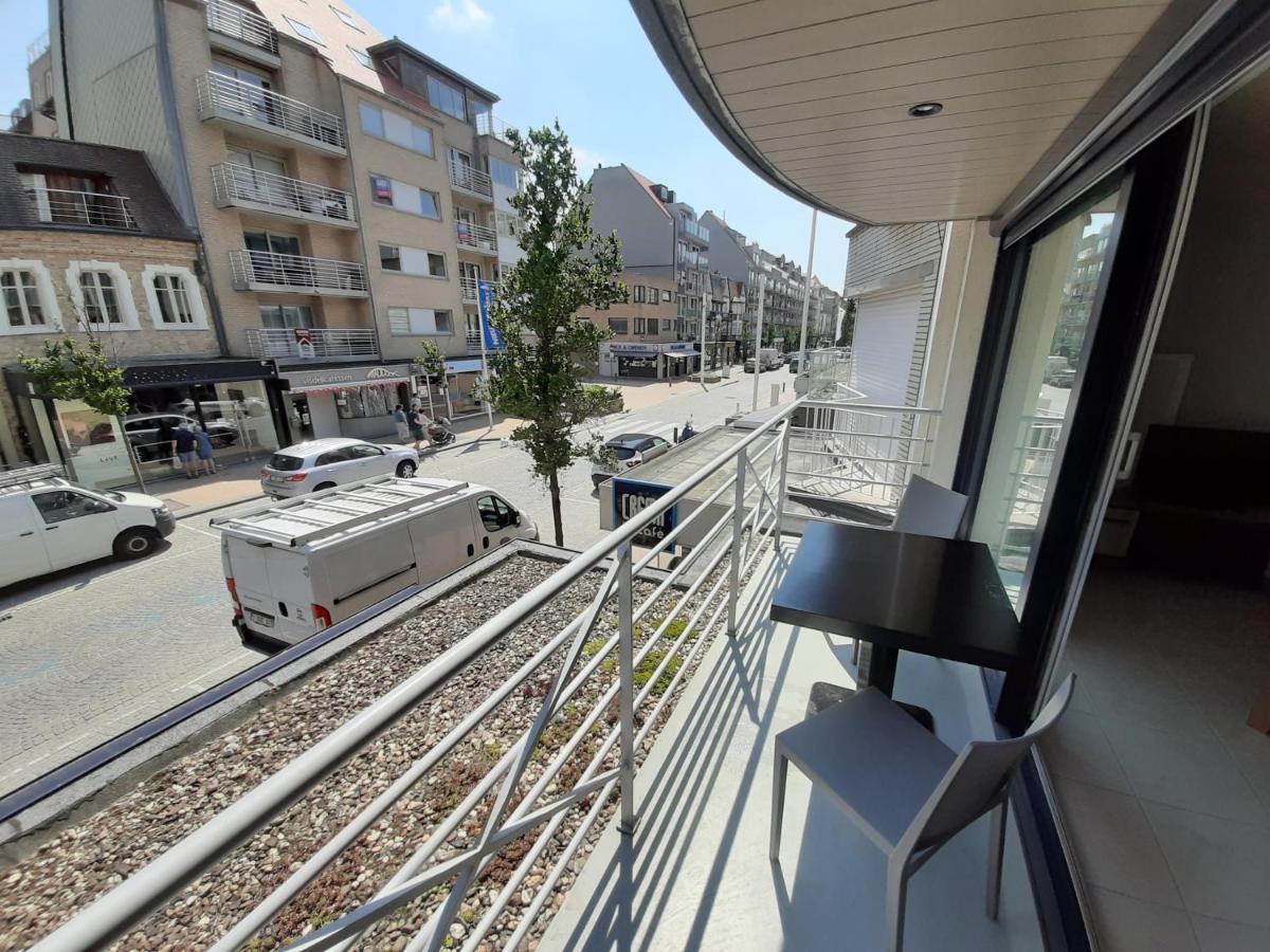 Апартаменты House Kimberly 194, Bus 102 Ньивпорт Экстерьер фото